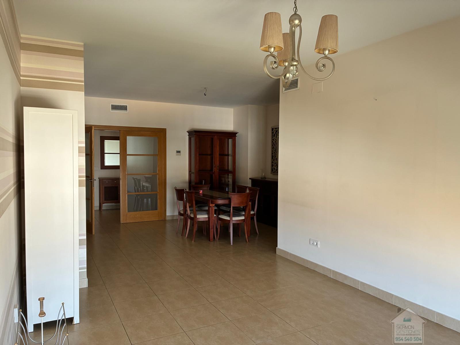 For rent of flat in Sevilla