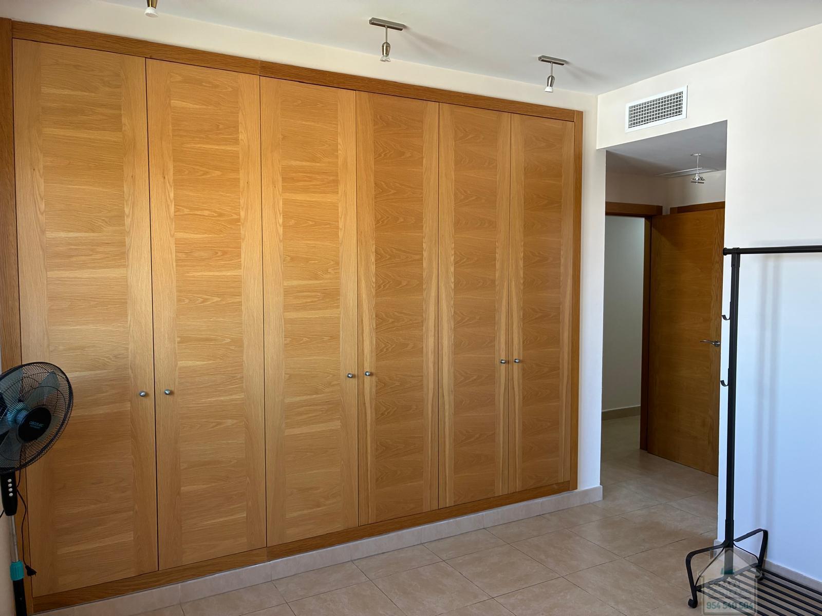 For rent of flat in Sevilla