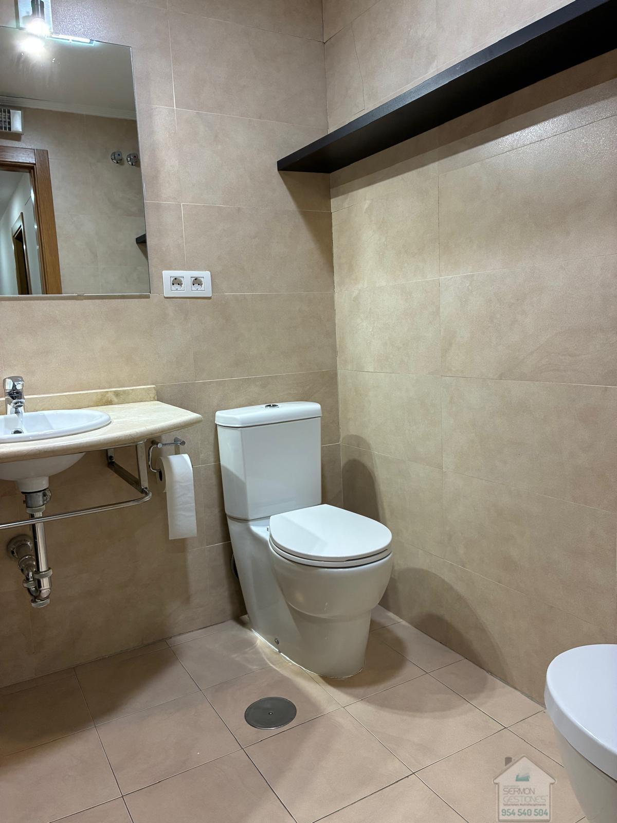 For rent of flat in Sevilla