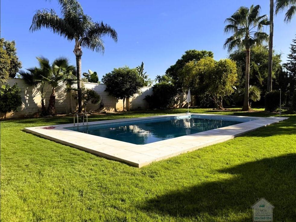 Venta de chalet en San José de la Rinconada