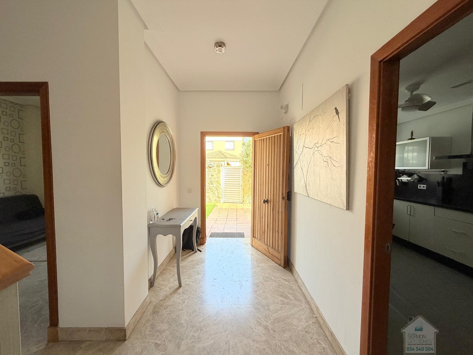 Venta de chalet en Dos Hermanas