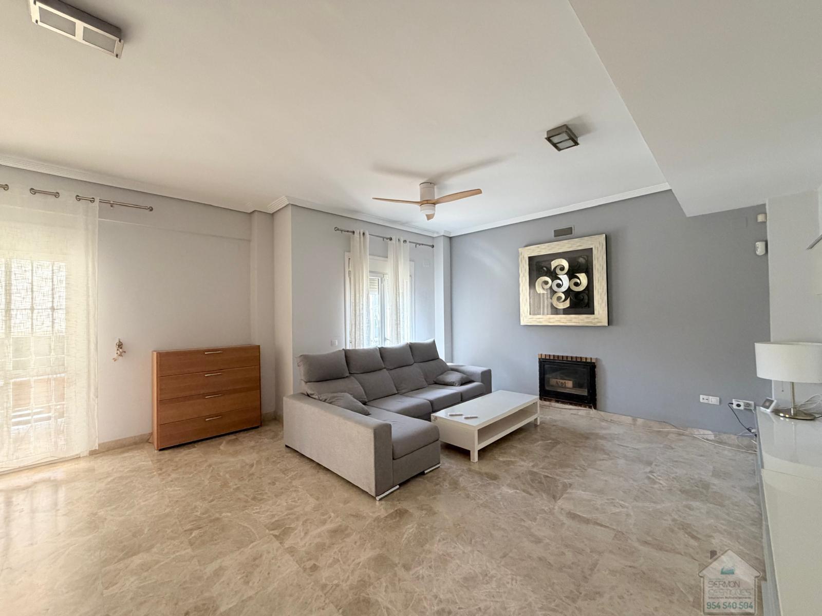 Venta de chalet en Dos Hermanas