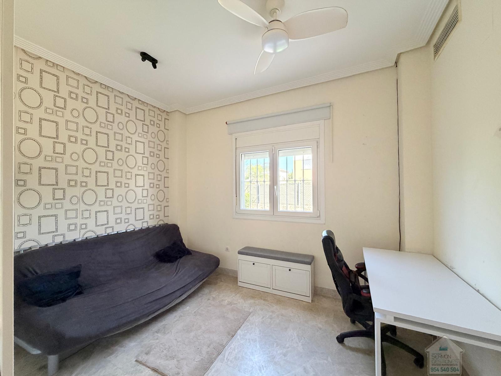 Venta de chalet en Dos Hermanas
