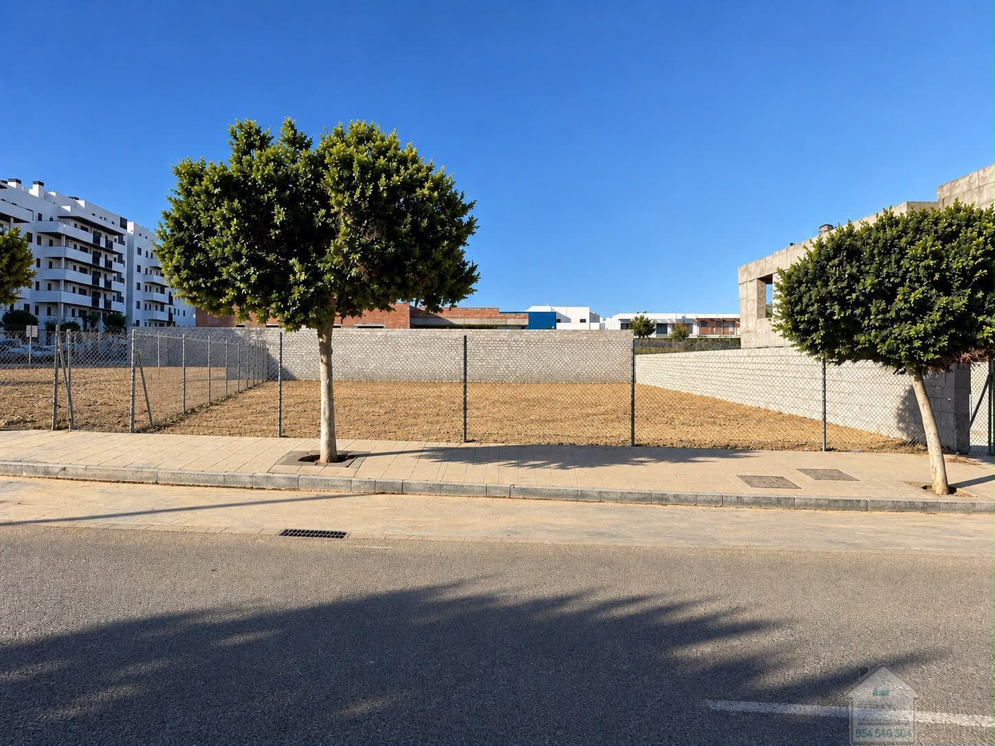 Venta de terreno en Dos Hermanas