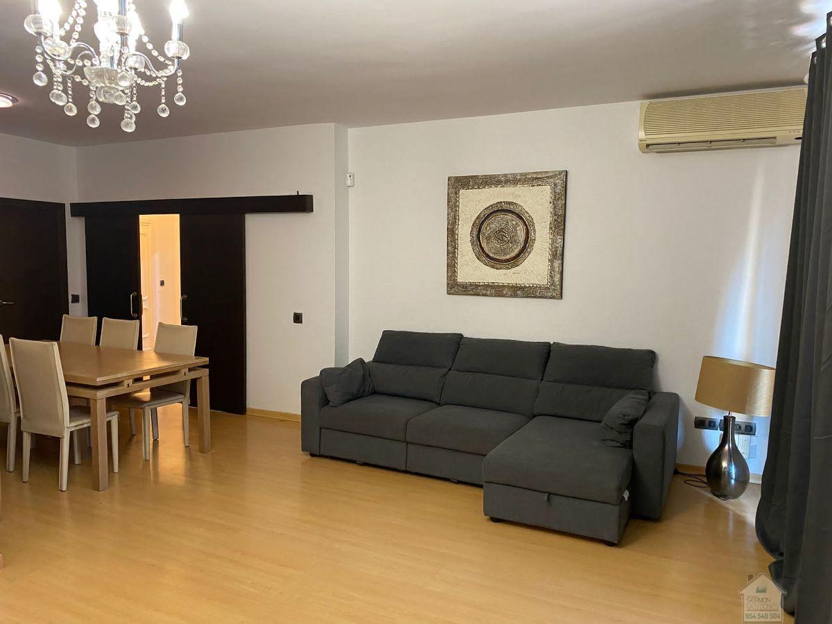 For rent of chalet in Sevilla