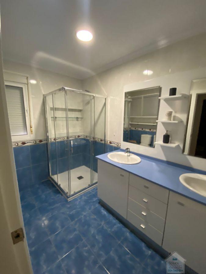 Venta de chalet en Dos Hermanas