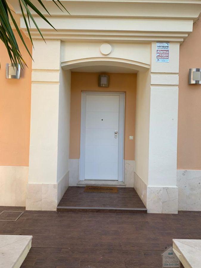 For rent of chalet in Dos Hermanas