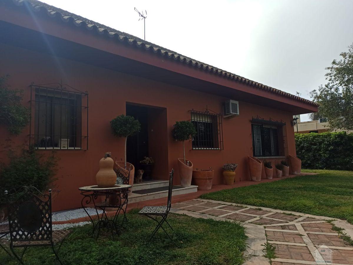 Venta de chalet en Mairena del Aljarafe