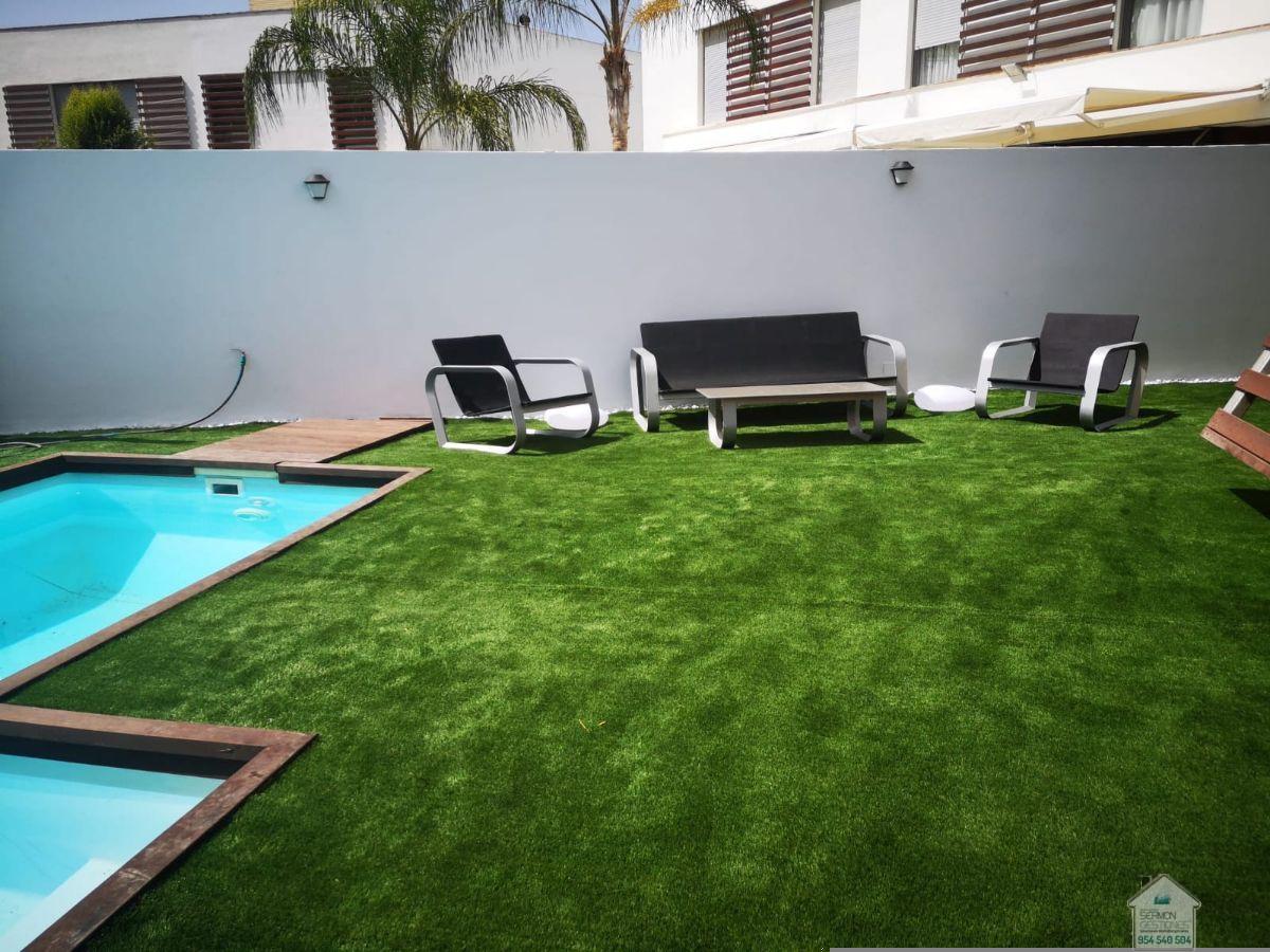 For rent of chalet in Alcalá de Guadaíra