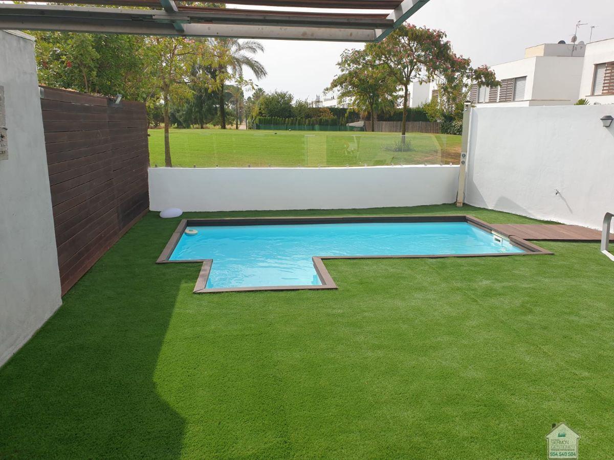 For rent of chalet in Alcalá de Guadaíra