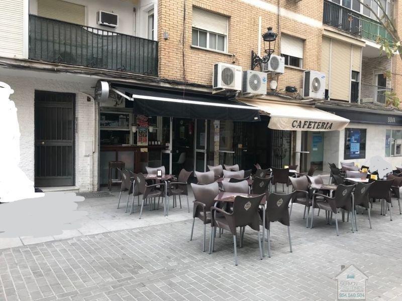 Venta de local comercial en Castilleja de la Cuesta