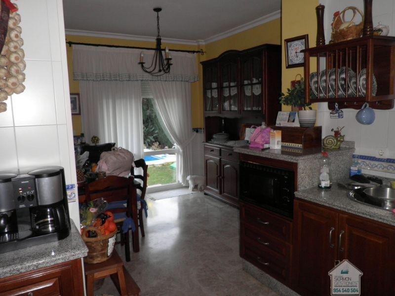 Venta de chalet en Dos Hermanas