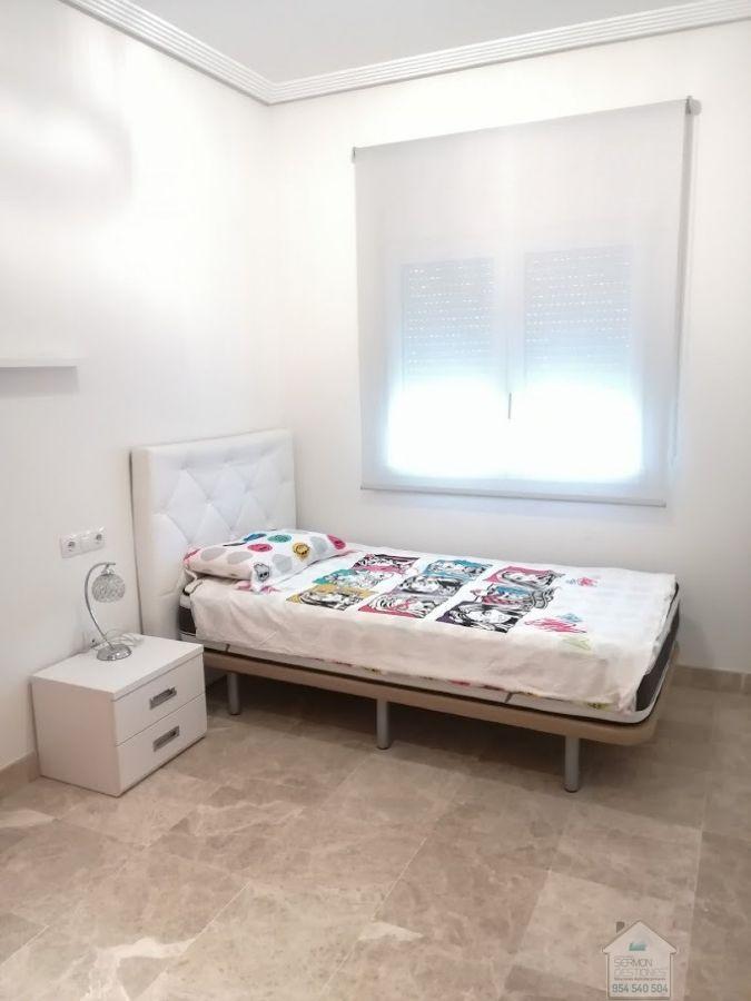 For rent of chalet in Dos Hermanas
