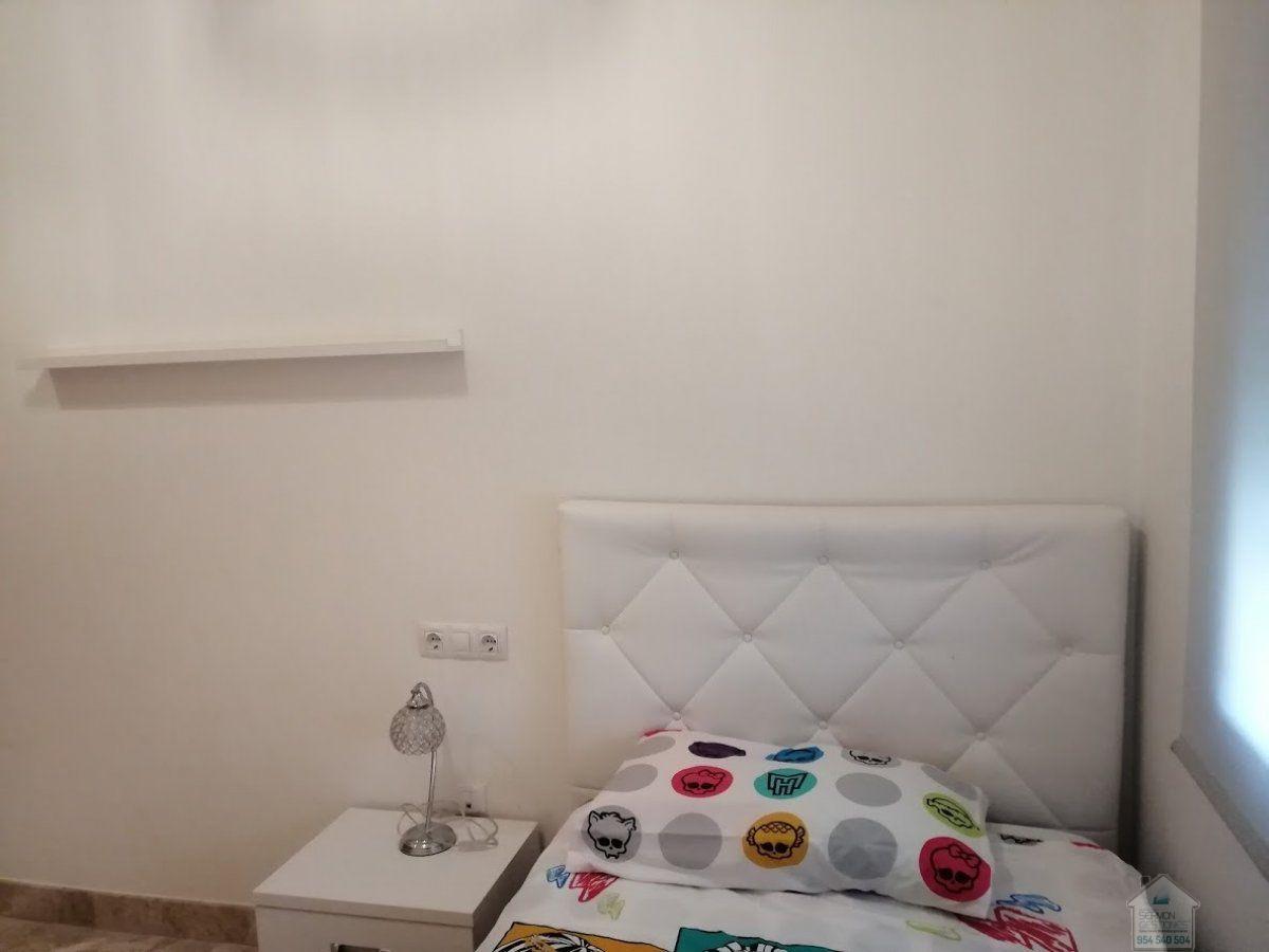 For rent of chalet in Dos Hermanas