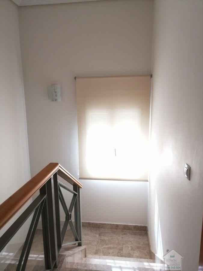 For rent of chalet in Dos Hermanas