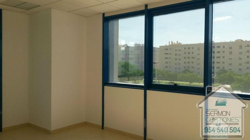 For sale of office in Sevilla