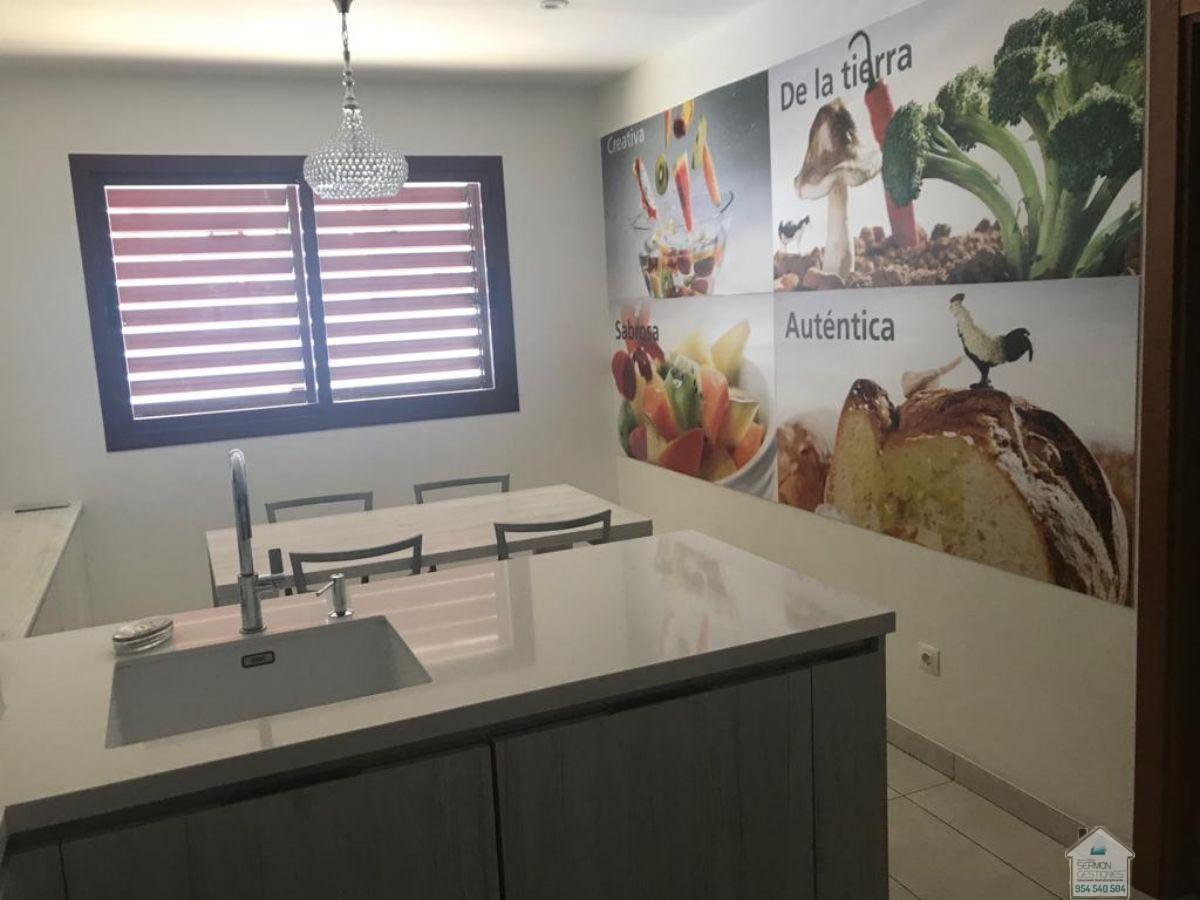 For rent of chalet in Dos Hermanas