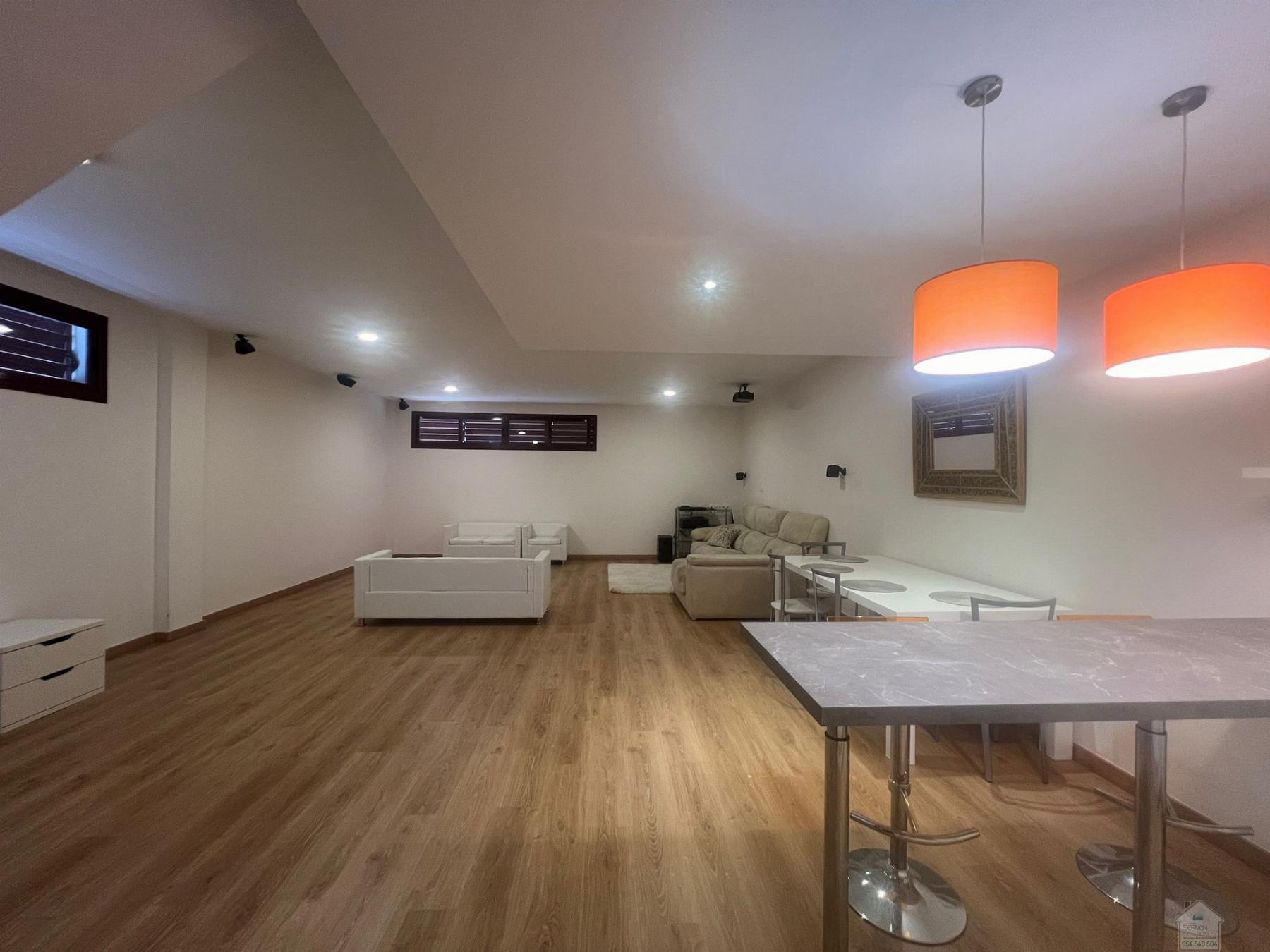 For rent of chalet in Dos Hermanas