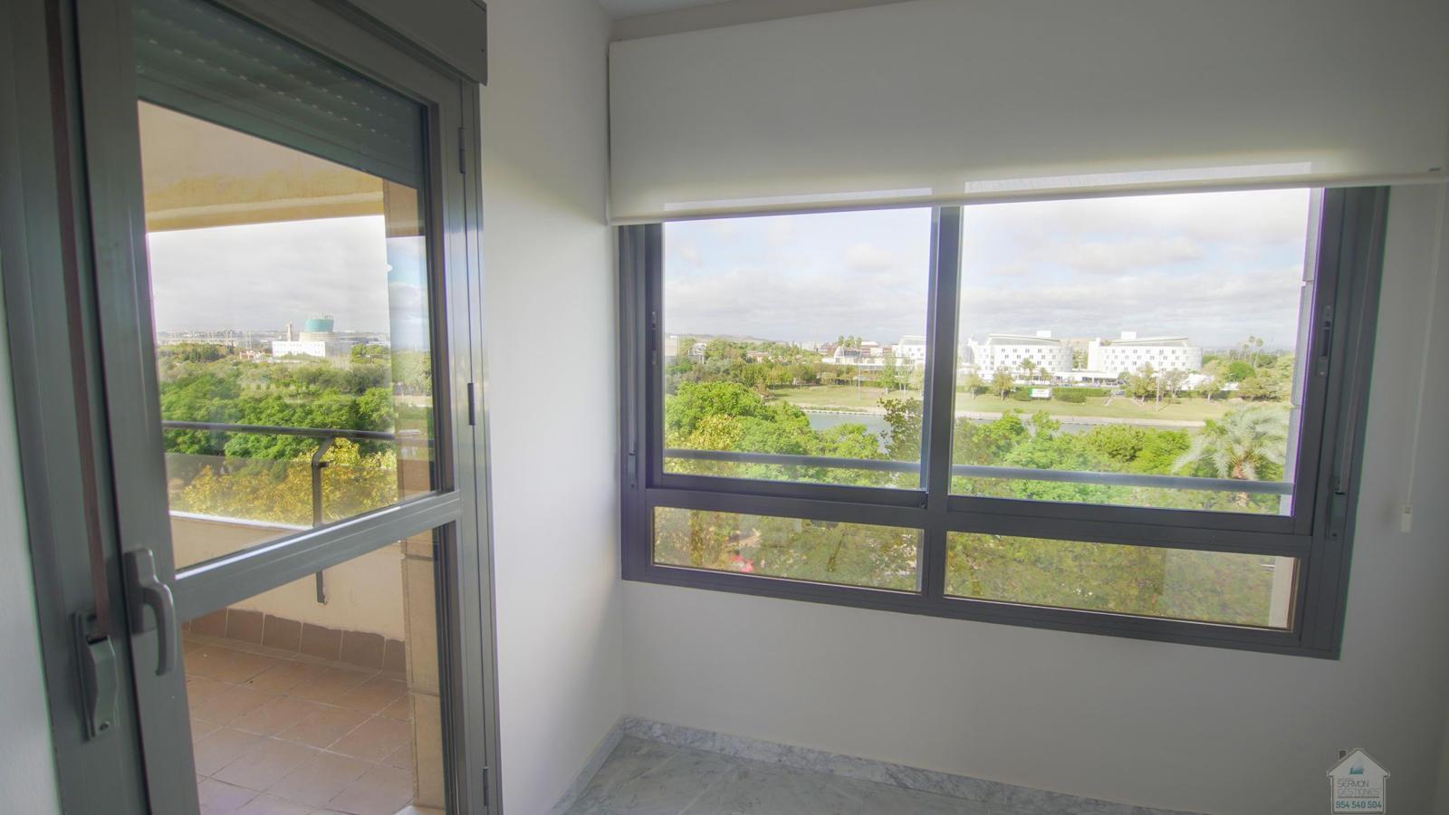 For rent of flat in Sevilla