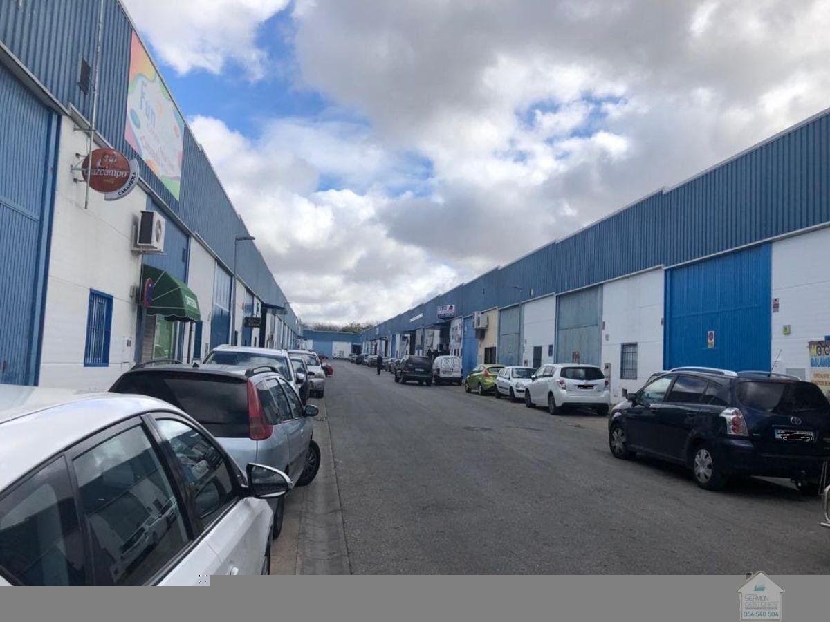 For sale of industrial plant/warehouse in Valencina de la Concepción