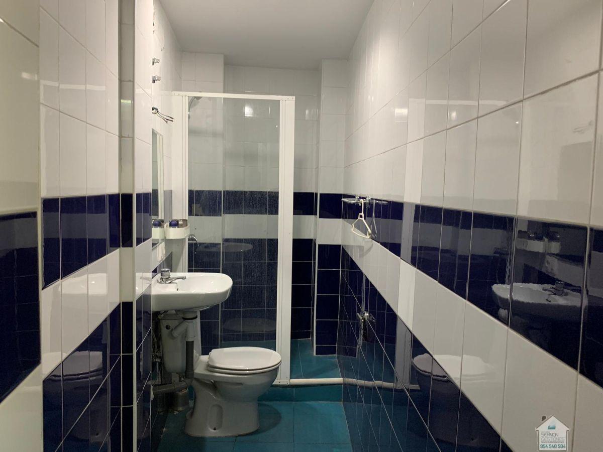 For sale of commercial in Sevilla