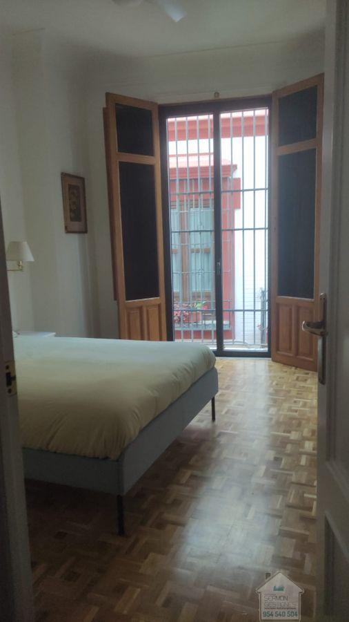 For rent of apartment in Sevilla