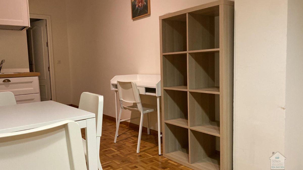 For rent of apartment in Sevilla