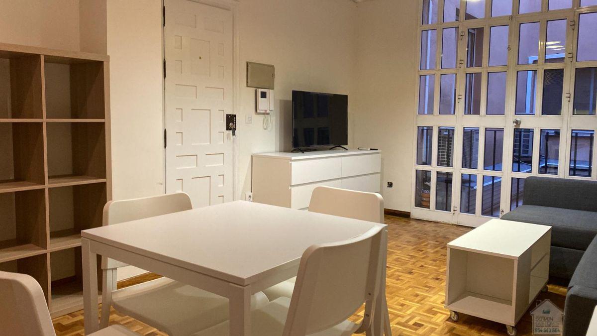For rent of apartment in Sevilla