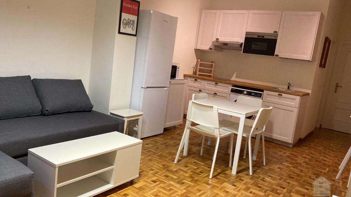 For rent of apartment in Sevilla