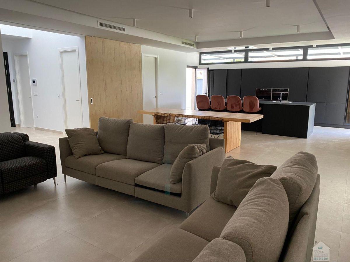Alquiler de chalet en Dos Hermanas