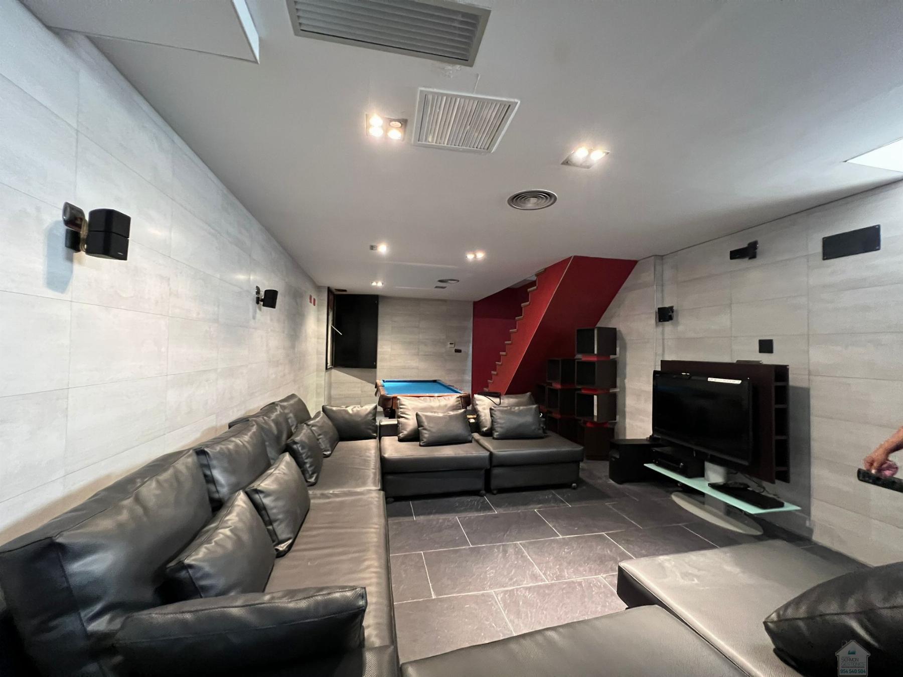 For rent of chalet in Dos Hermanas