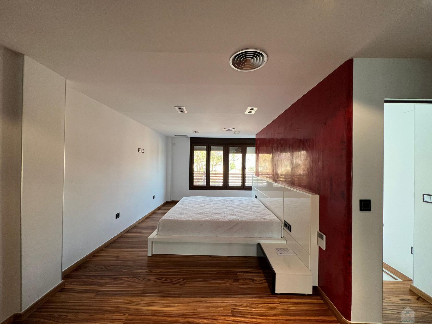 For rent of chalet in Dos Hermanas