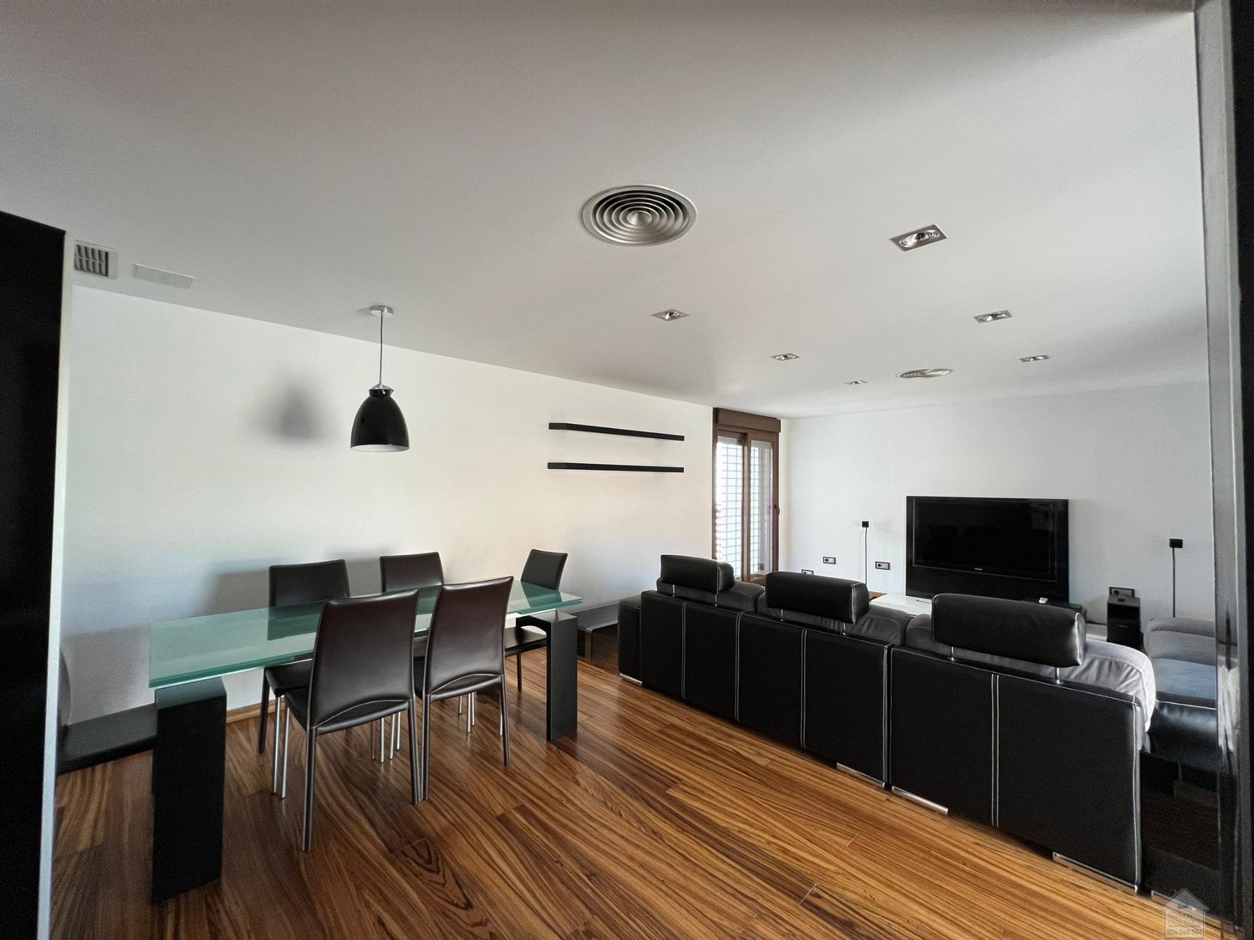 For rent of chalet in Dos Hermanas