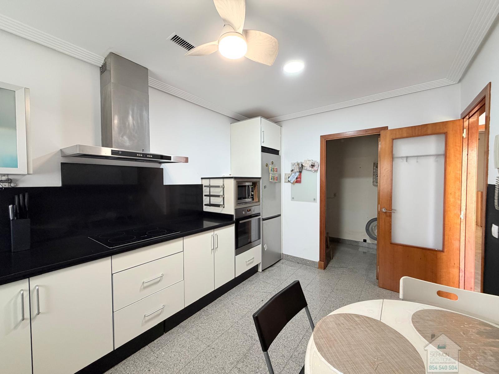 Venta de chalet en Dos Hermanas