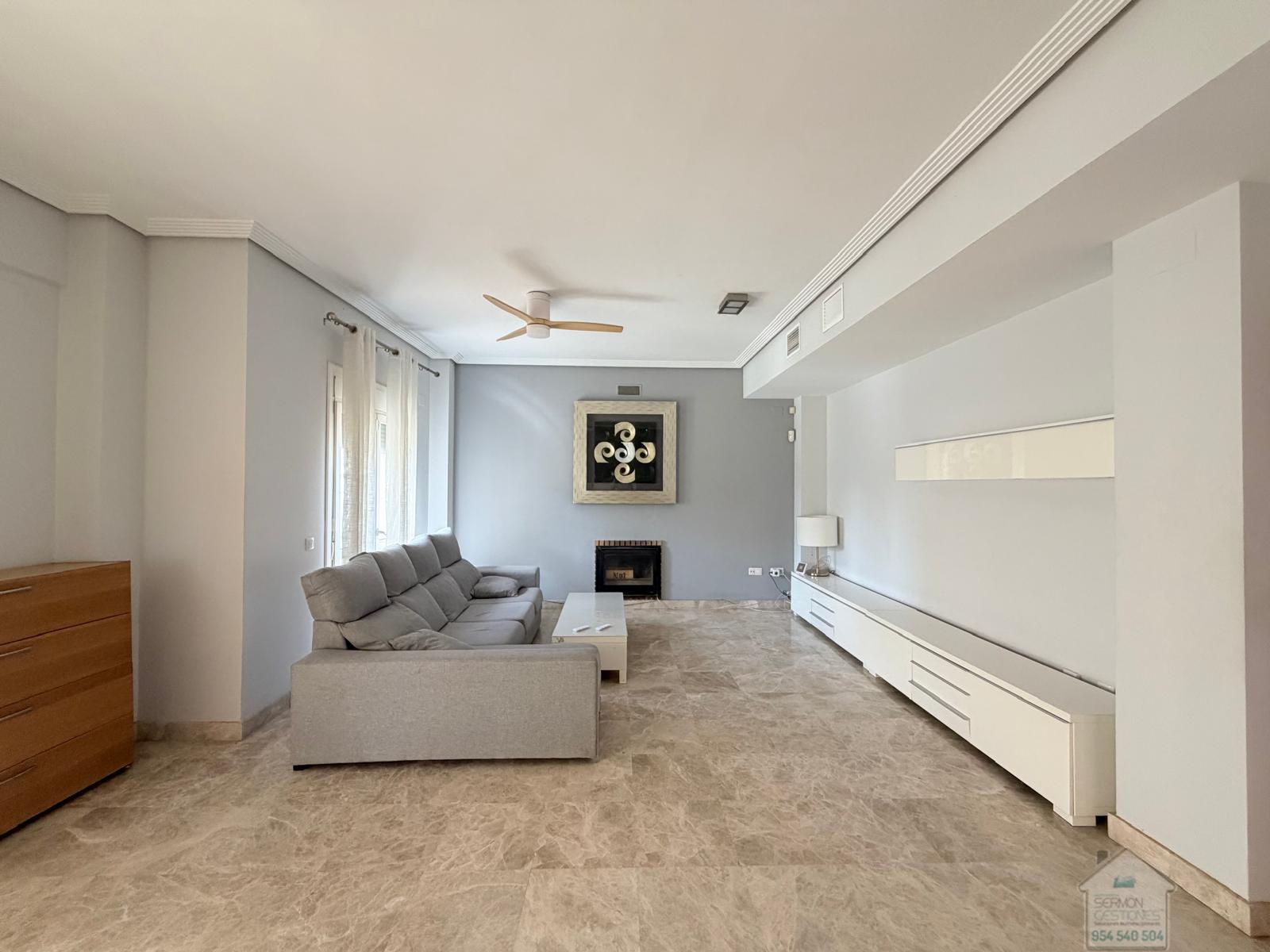 Venta de chalet en Dos Hermanas