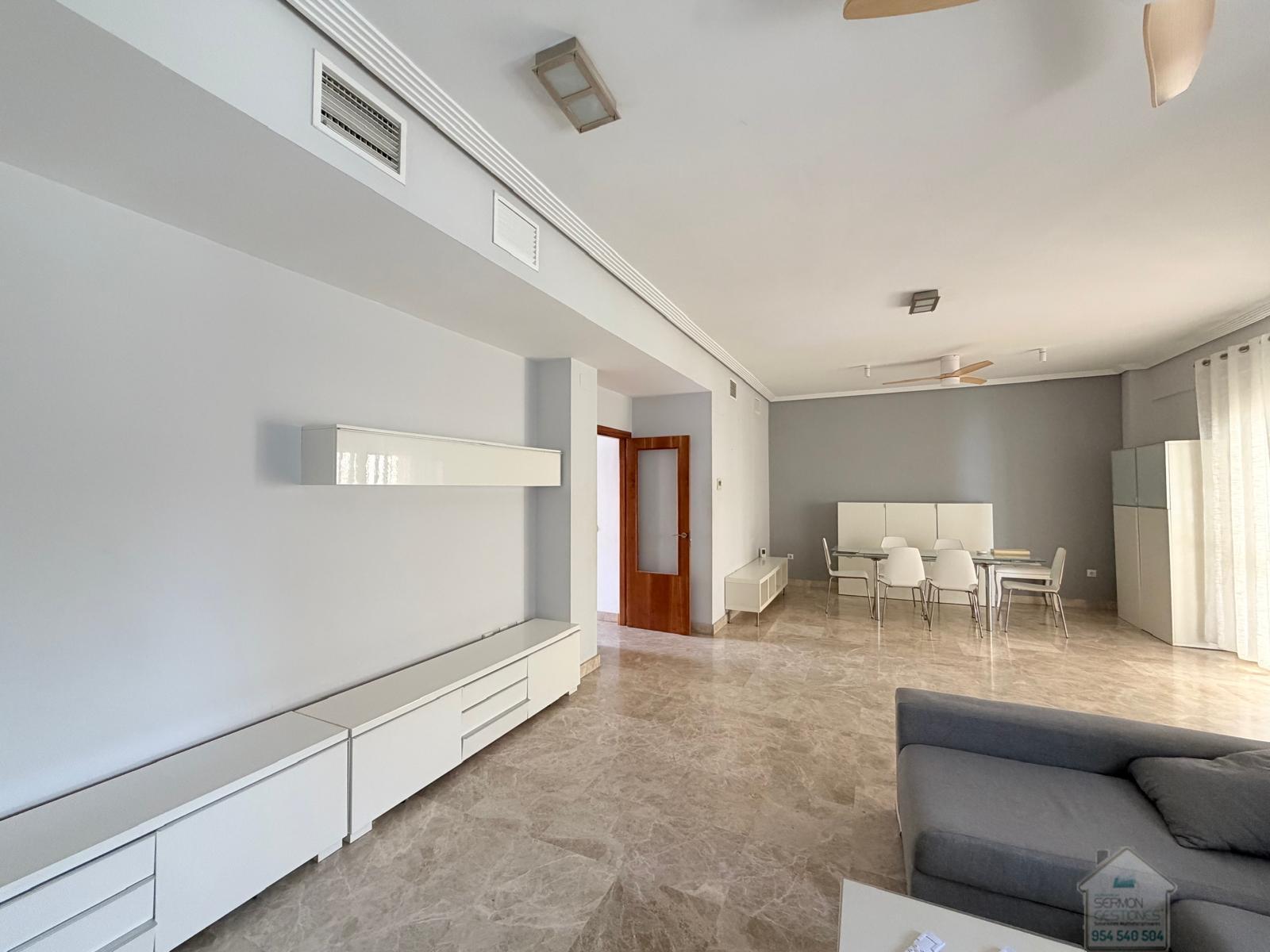Venta de chalet en Dos Hermanas