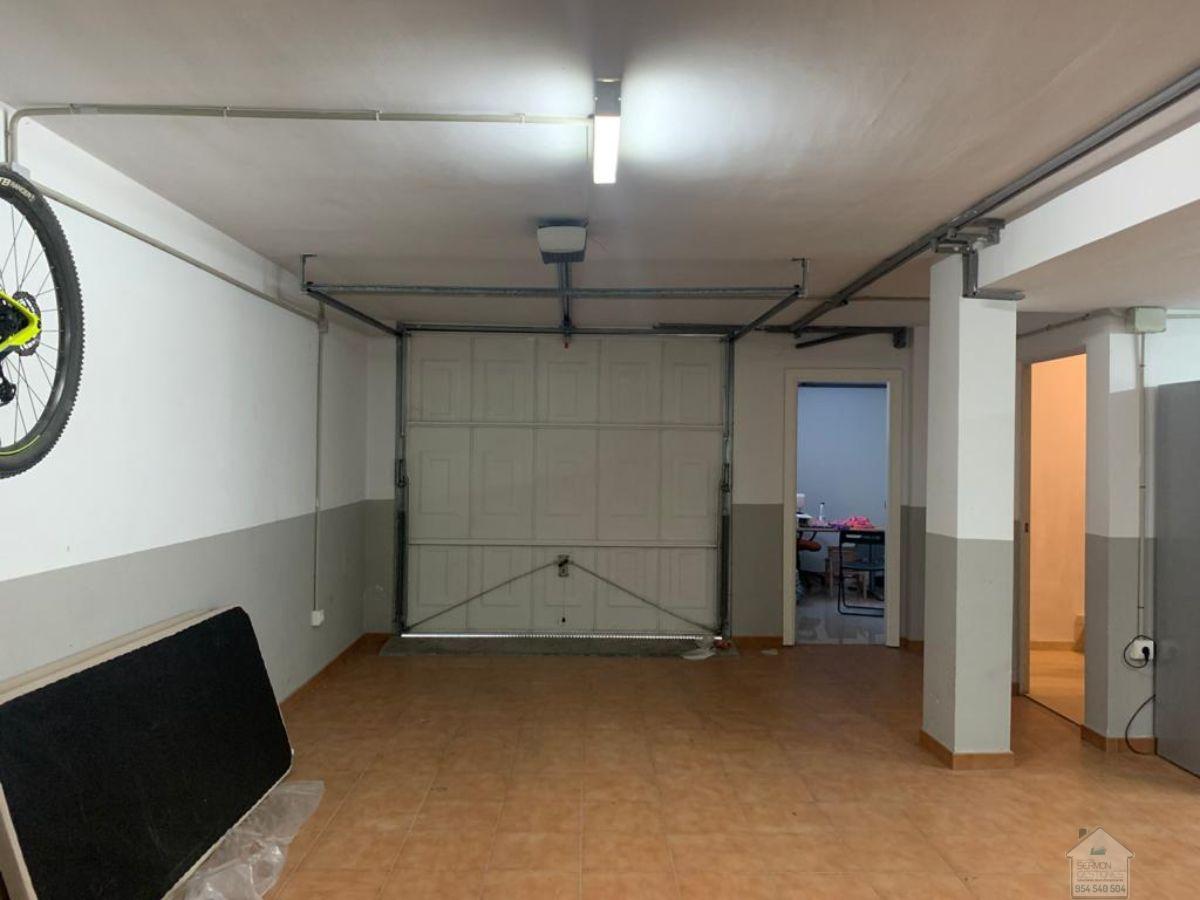 Venta de casa en Dos Hermanas