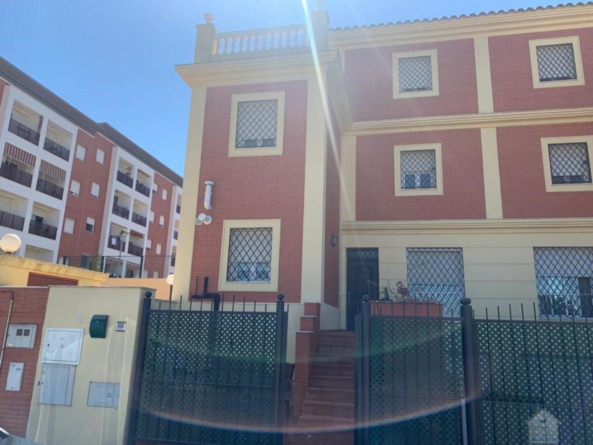 Venta de casa en Dos Hermanas