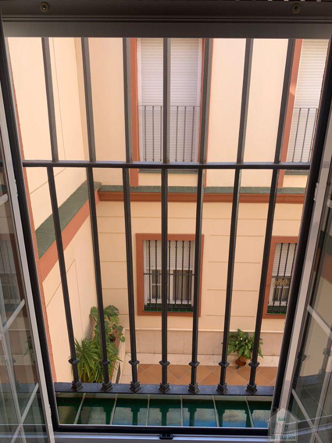 For sale of flat in Alcalá de Guadaíra