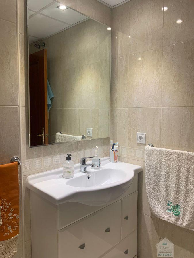 For sale of flat in Alcalá de Guadaíra