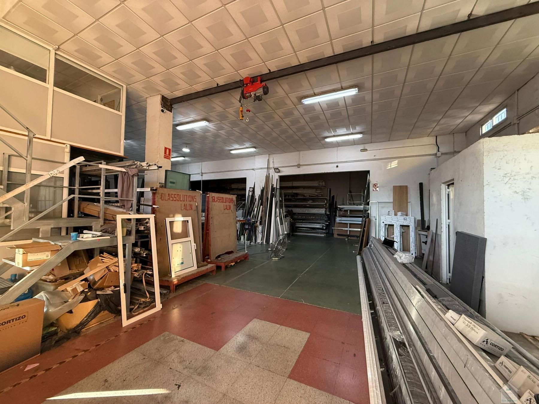 Venta de nave en Sevilla