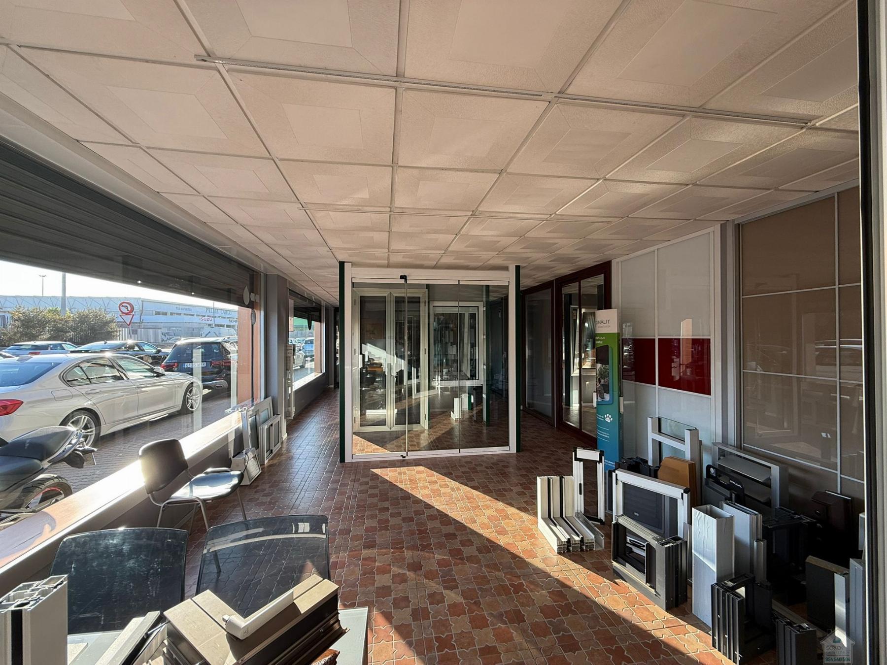 Venta de nave en Sevilla