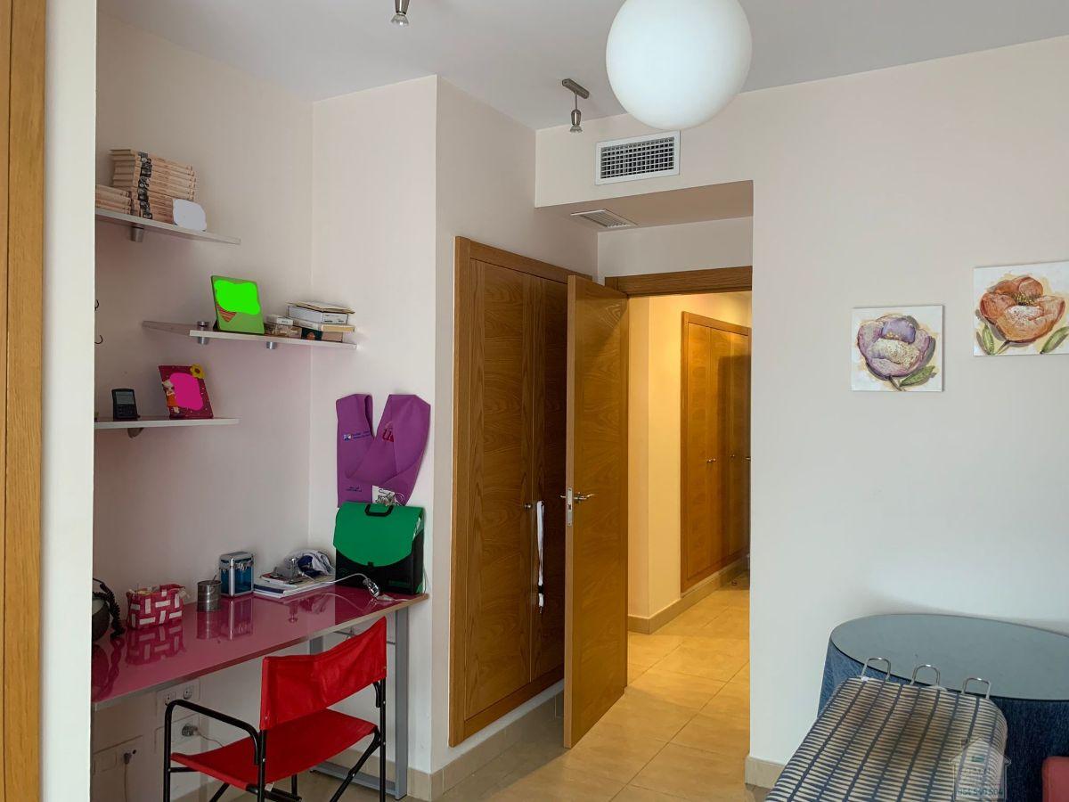 For rent of flat in Sevilla