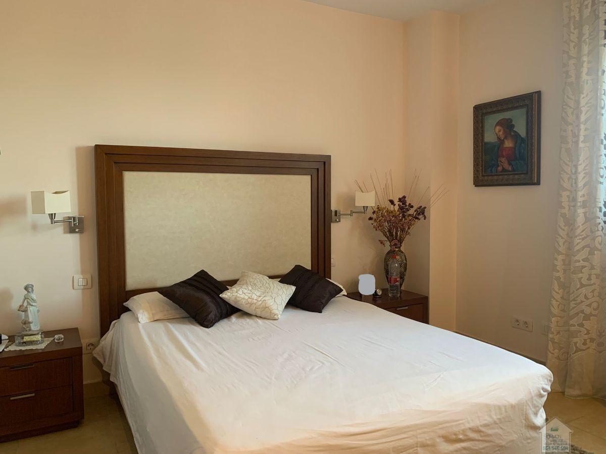 For rent of flat in Sevilla