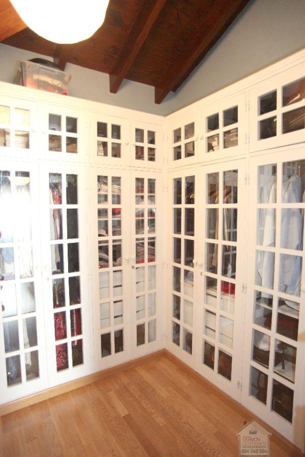 For sale of chalet in Mairena del Aljarafe