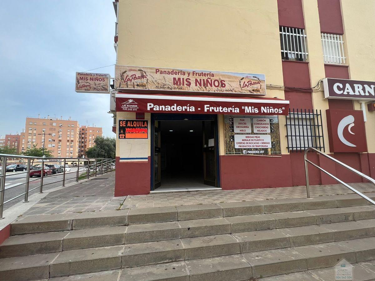 For rent of commercial in Dos Hermanas