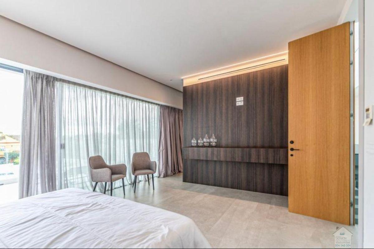 For rent of chalet in Dos Hermanas
