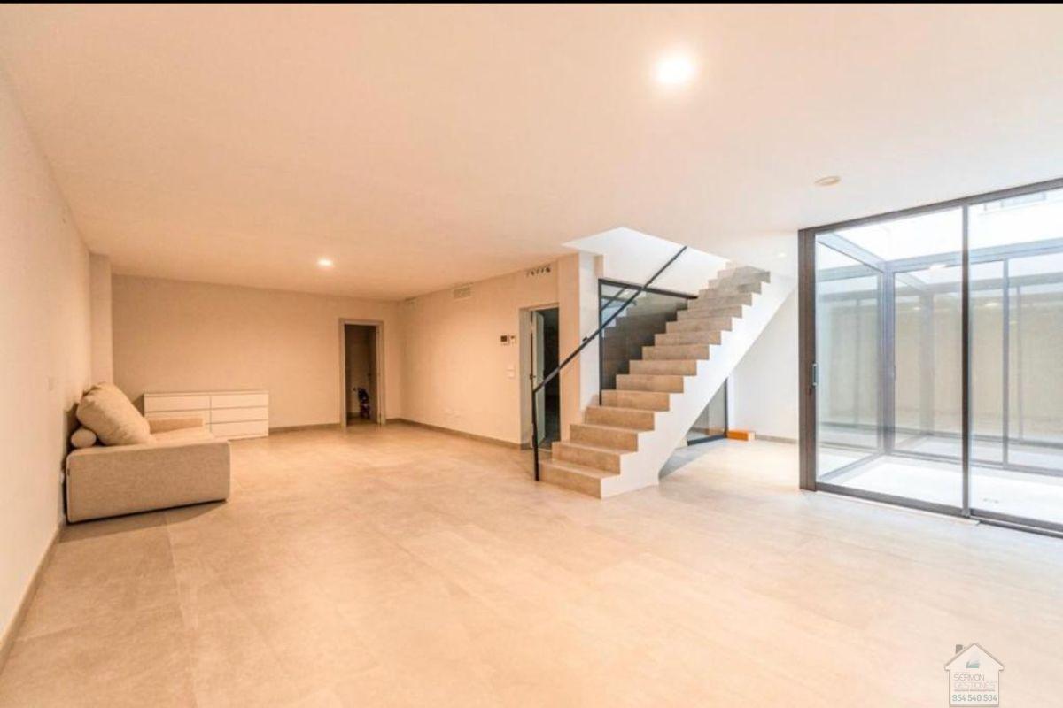 For rent of chalet in Dos Hermanas