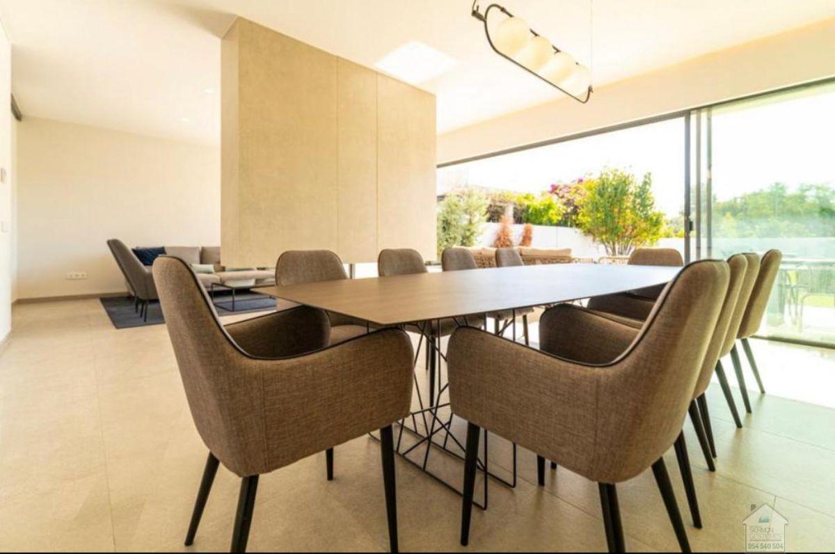 For rent of chalet in Dos Hermanas