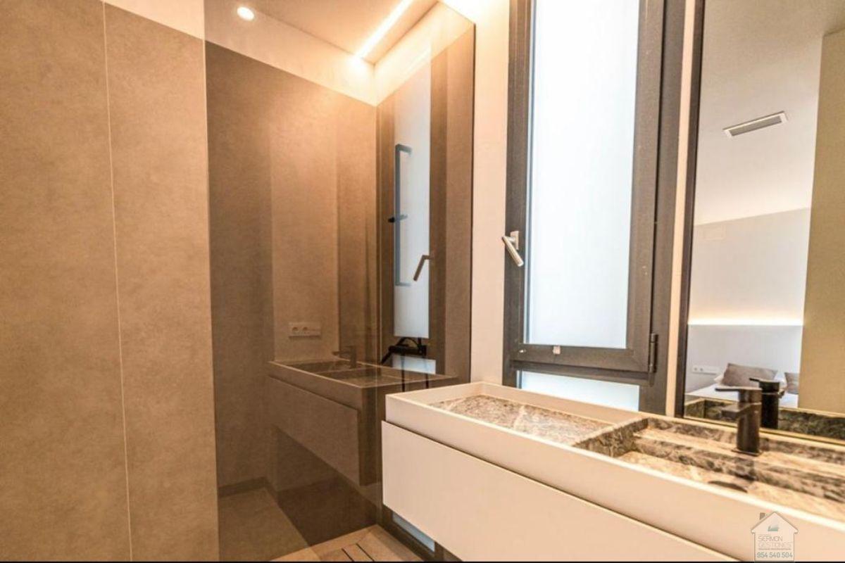 For rent of chalet in Dos Hermanas